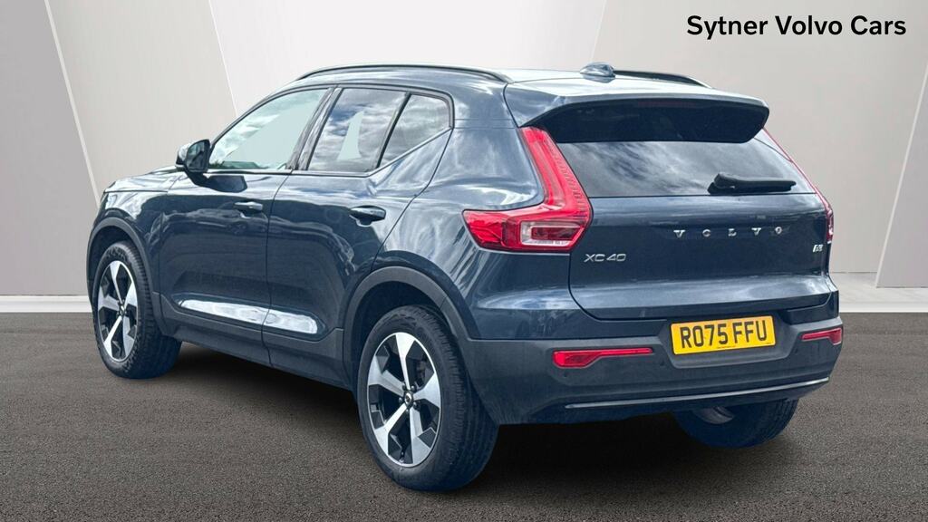 Volvo XC40 2.0 B3p Plus Dark RO75FFU Blue #2