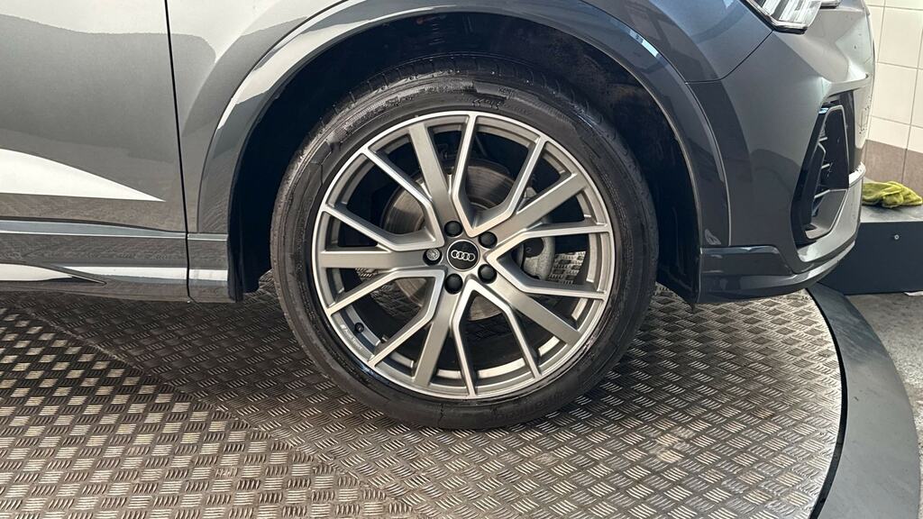 Audi Q3 35 Tdi Black Edition S Tronic Tech Pack DE74MUU Grey #5