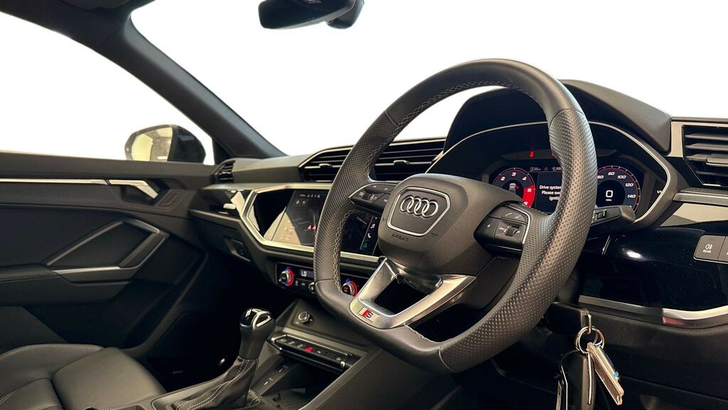 Audi Q3 35 Tdi Black Edition S Tronic Tech Pack DE74MUU Grey #6