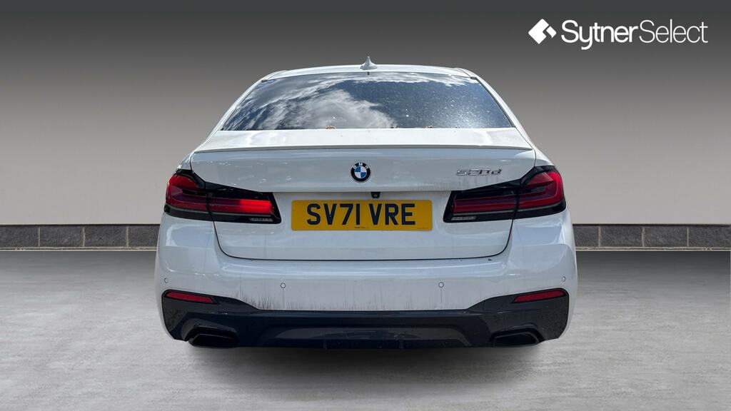 BMW 5 Series 520D Mht M Sport Step Pro Pack SV71VRE White #5