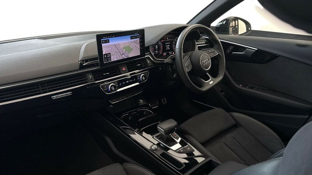 Audi A4 Avant 40 Tdi 204 Quattro Black Ed S Tronic Tech VO24UKN White #2