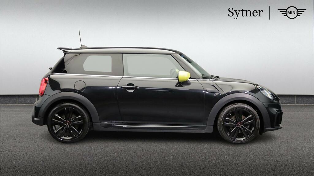 Mini Hatch 1.5 Cooper Sport Premium YR23MSV Black #3
