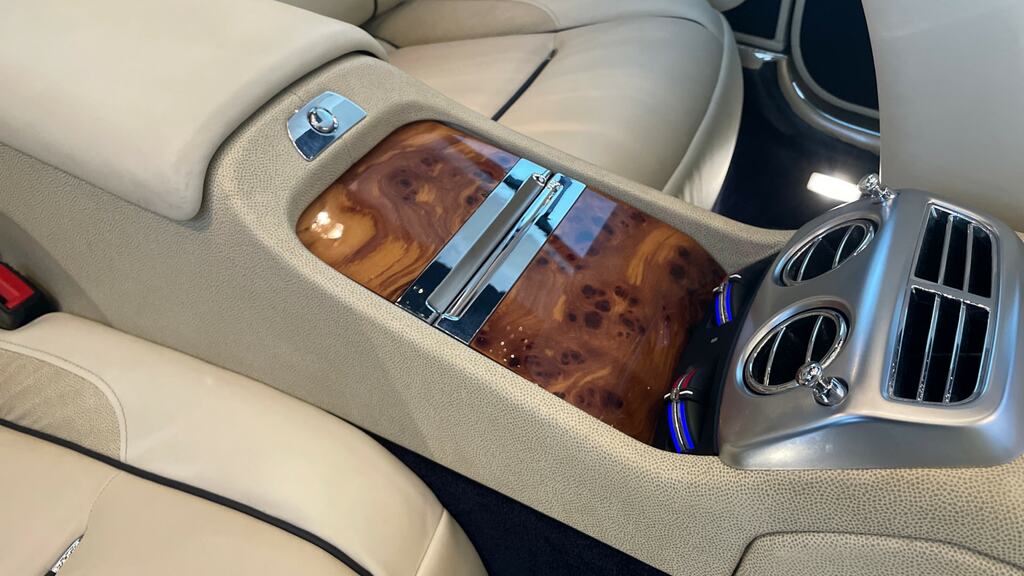 Rolls-Royce Wraith Wraith V12 Black #28