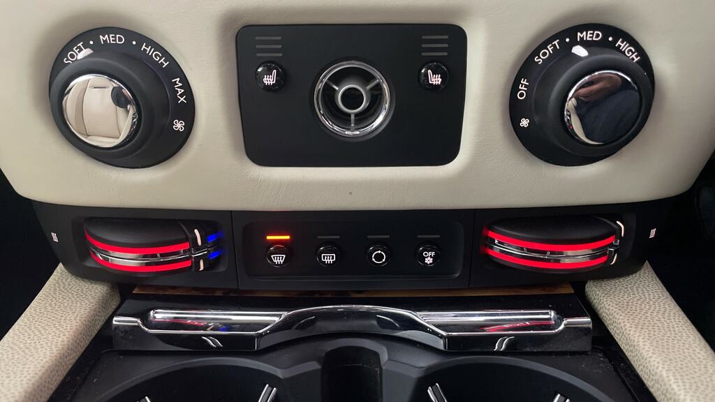 Rolls-Royce Wraith Wraith V12 Black #16
