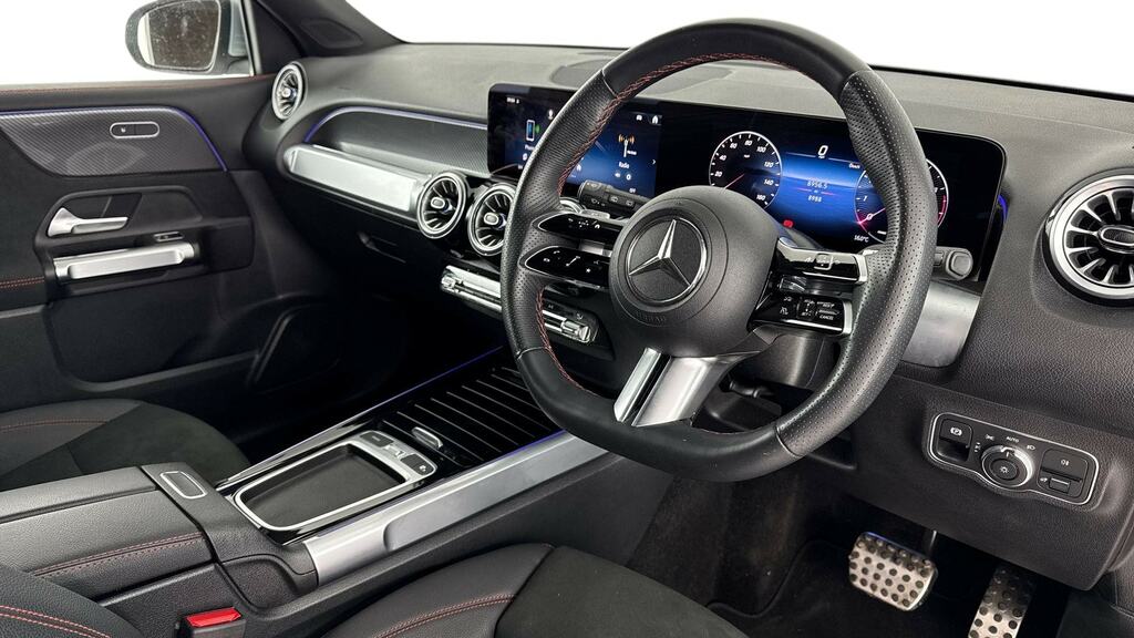 Mercedes-Benz GLB Class Glb 200 Amg Line Executive 7G-tronic KN25RRV Silver #3
