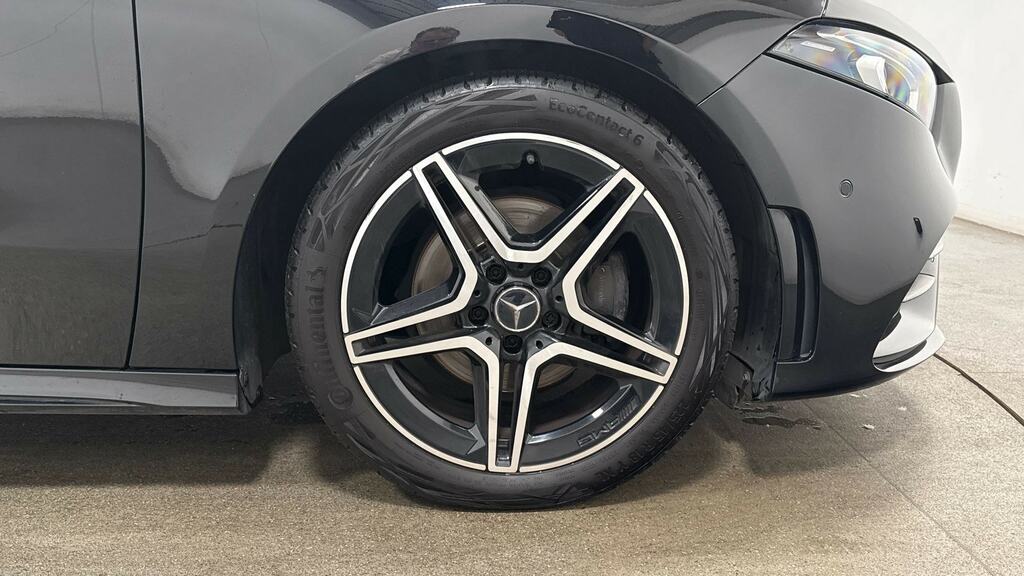 Mercedes-Benz A Class A180 Amg Line Executive Edition KT21RXA Black #5