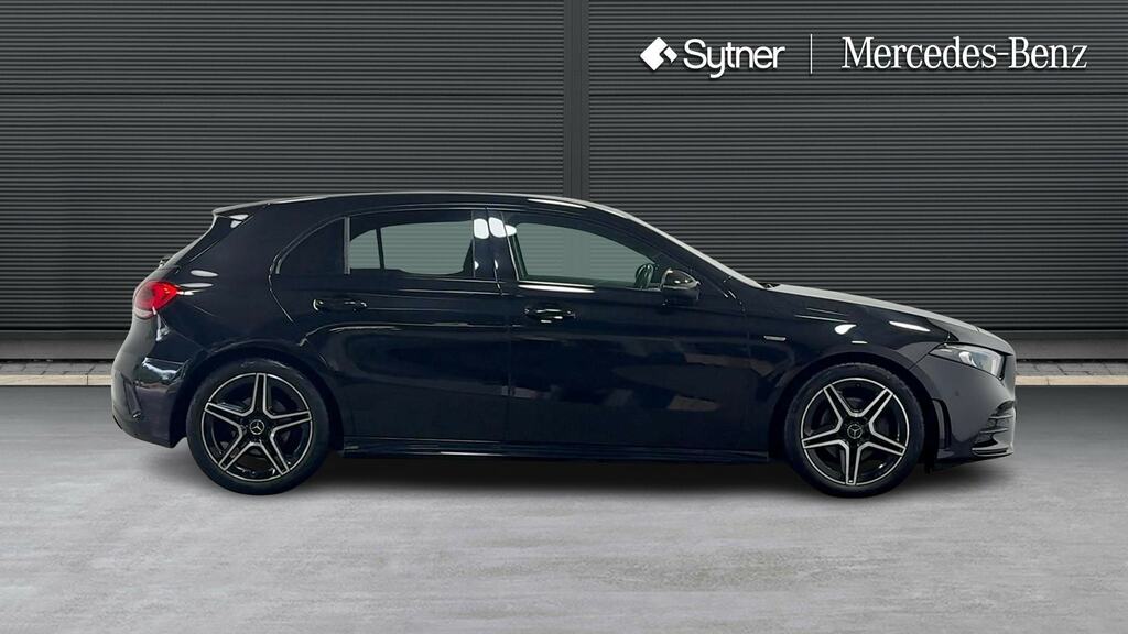 Mercedes-Benz A Class A180 Amg Line Executive Edition KT21RXA Black #4
