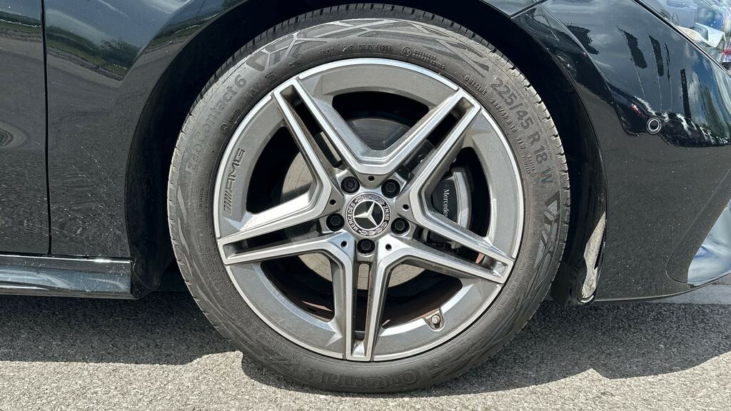 Mercedes-Benz CLA Class Cla 180 Amg Line Executive Tip Black #5