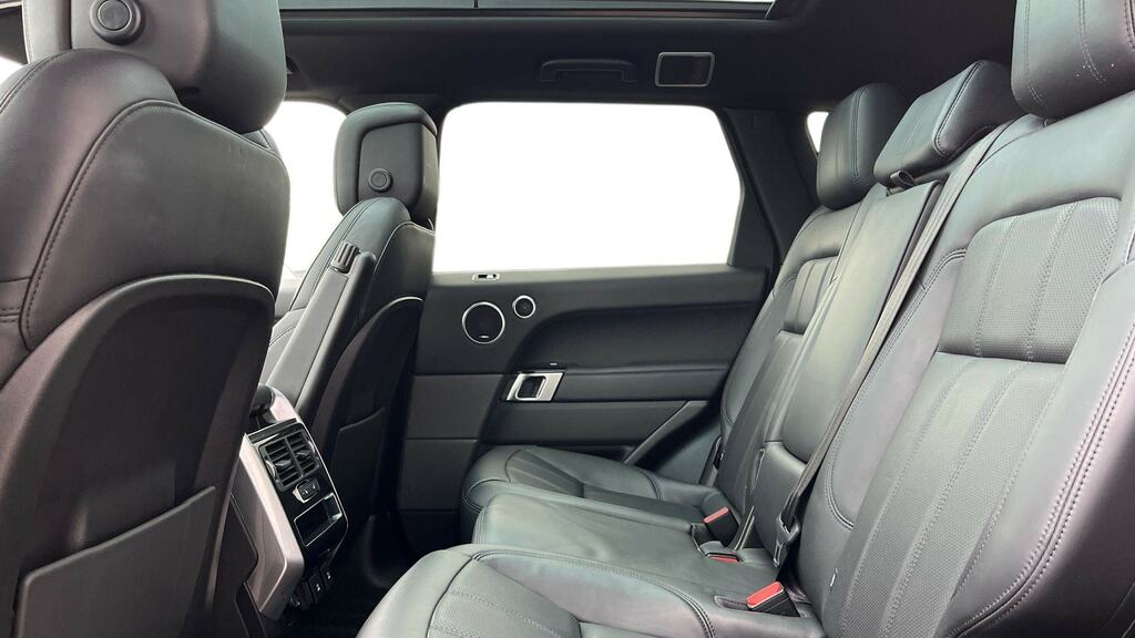 Land Rover Range Rover Sport 3.0 D300 Hse Dynamic Black LD21TVW Black #4