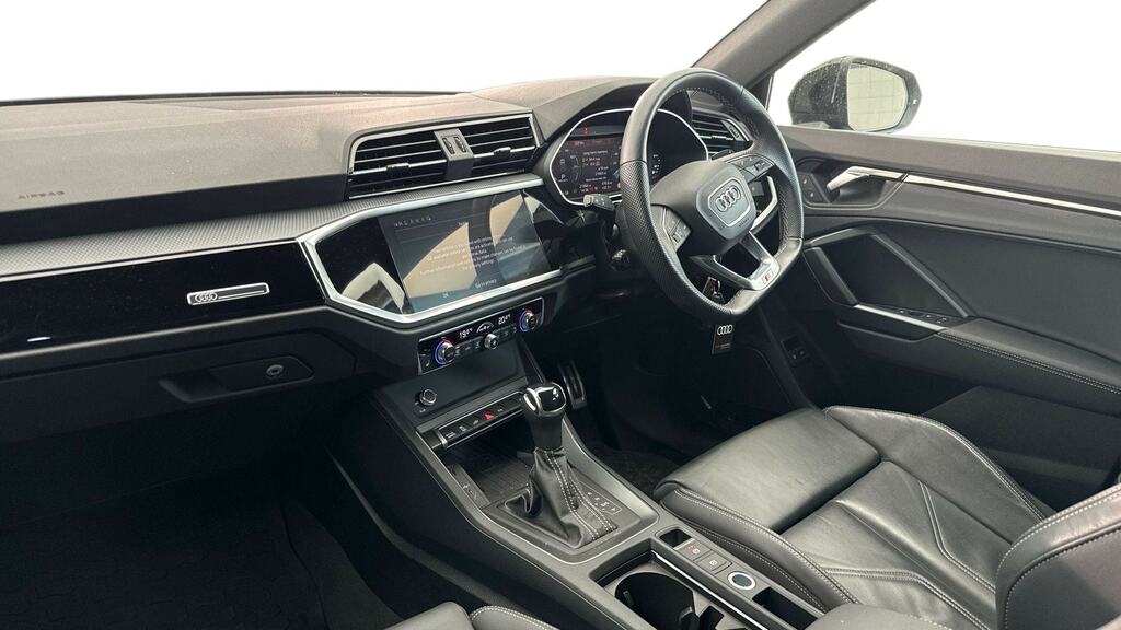 Audi Q3 45 Tfsi E Black Edition S Tronic Tech Pack Black #2
