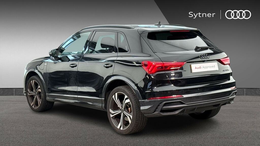 Audi Q3 45 Tfsi E Black Edition S Tronic Tech Pack Black #3