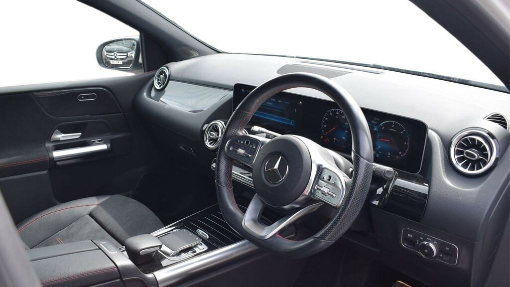 Mercedes-Benz B Class B200d Amg Line Premium NK19XDT White #3