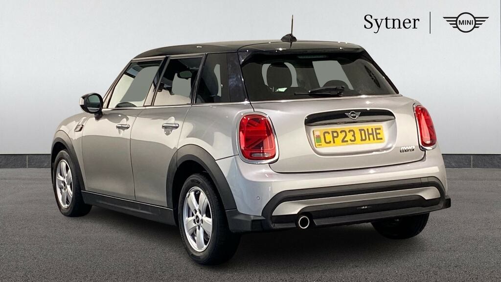 Mini Hatch 1.5 Cooper Classic Premium CP23DHE Silver #2