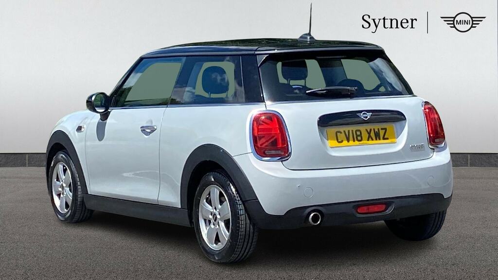 Mini Hatch 1.5 Cooper II CV18XWZ White #2