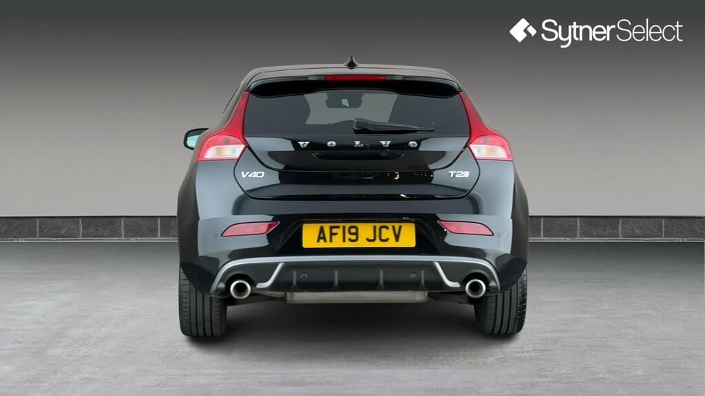 Volvo V40 T2 122 R Design Edition AF19JCV Black #5