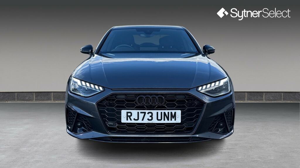 Audi A4 35 Tfsi Black Edition S Tronic RJ73UNM Grey #4