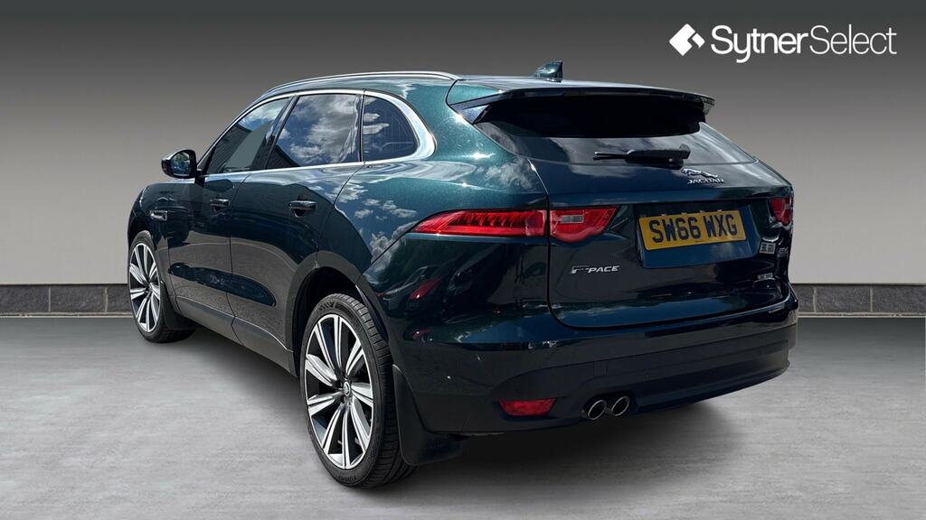 Jaguar F-Pace 2.0D Prestige Awd Green #2