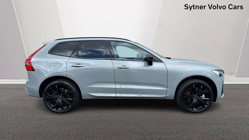 Volvo XC60 2.0 B5p Plus Black Edition Awd Geartronic WF75FNE Grey #3