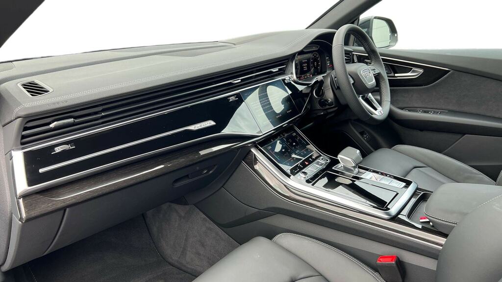 Audi Q8 3.0 Tfsi E Qtro 394 Black Ed Tiptron Tech Pro Black #2