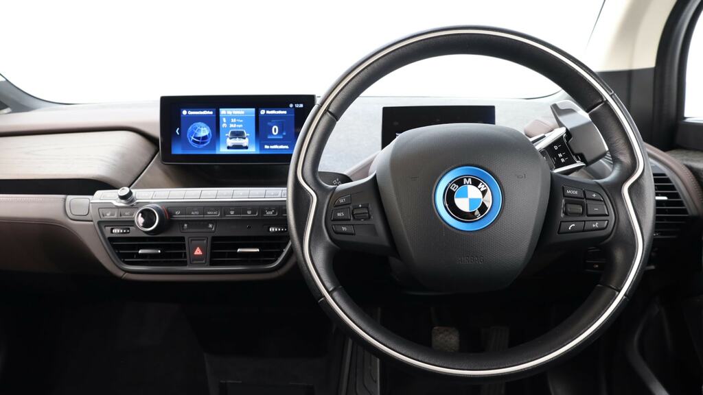 BMW i3 135Kw S 42Kwh Suite Interior World Blue #5
