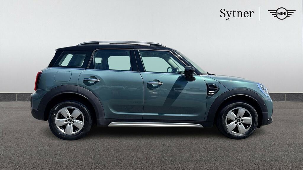 Mini Countryman 1.5 Cooper Classic WA23VKU Green #2
