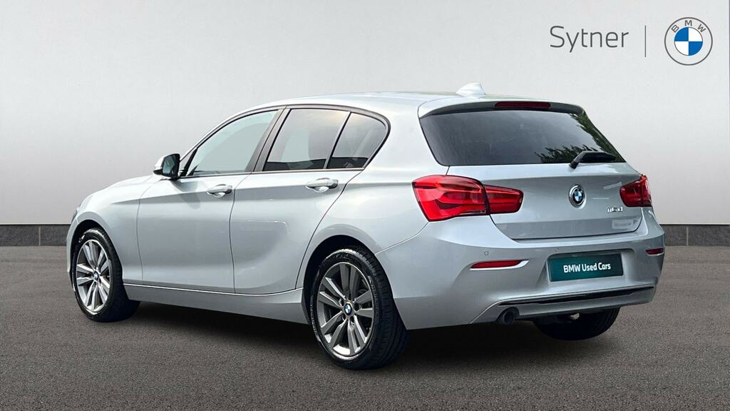 BMW 1 Series 116D Sport DA19OEY Silver #2