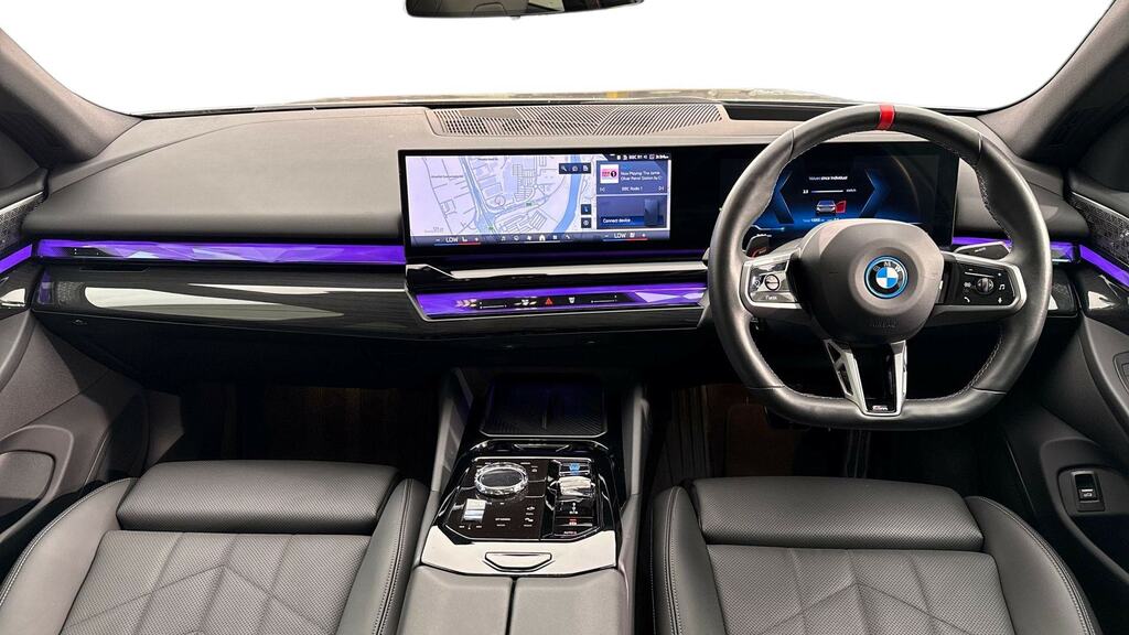 BMW i5 442Kw M60 Xdrive 84Kwh YC73CAE Grey #4