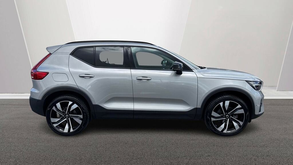 Volvo XC40 2.0 B3p Ultra Bright WF25EYV Silver #3