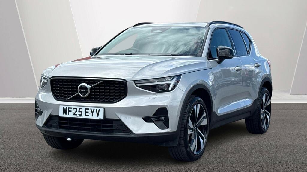 Volvo XC40 2.0 B3p Ultra Bright WF25EYV Silver #6