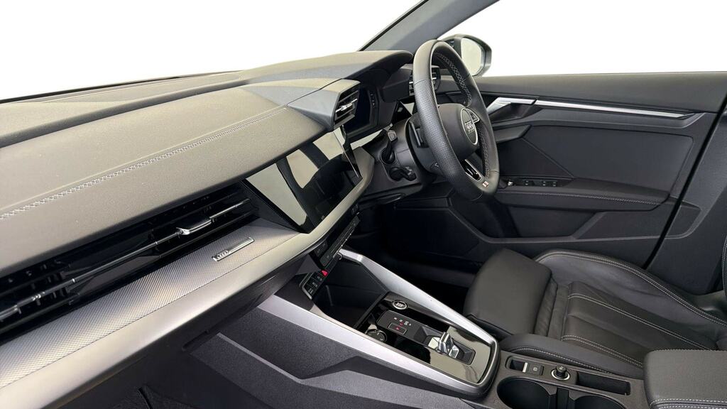 Audi A3 35 Tfsi S Line S Tronic BL24DHN Black #2
