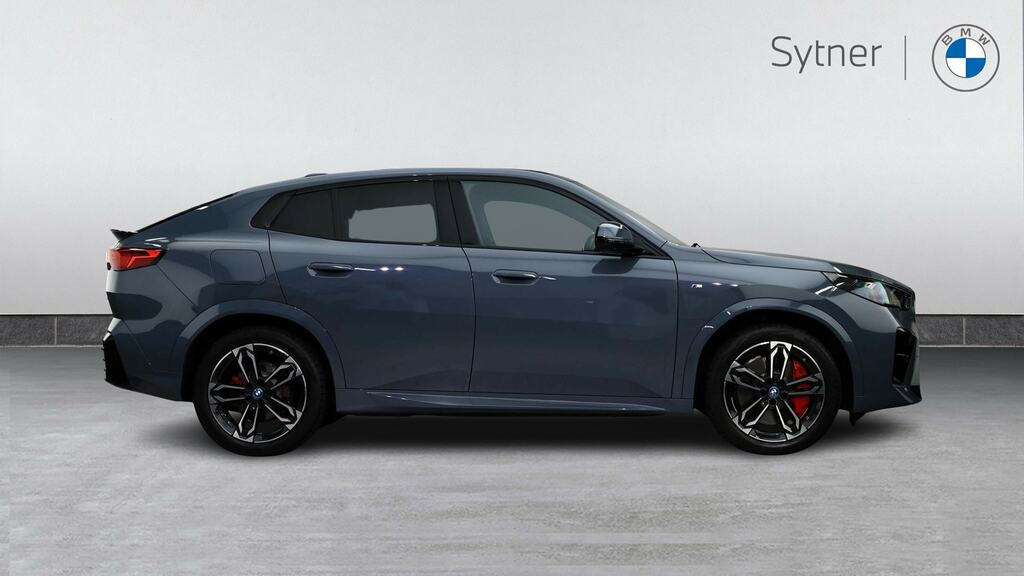 BMW iX2 150Kw Edrive20 M Sport 65Kwh Techpro YA25MYL Blue #3