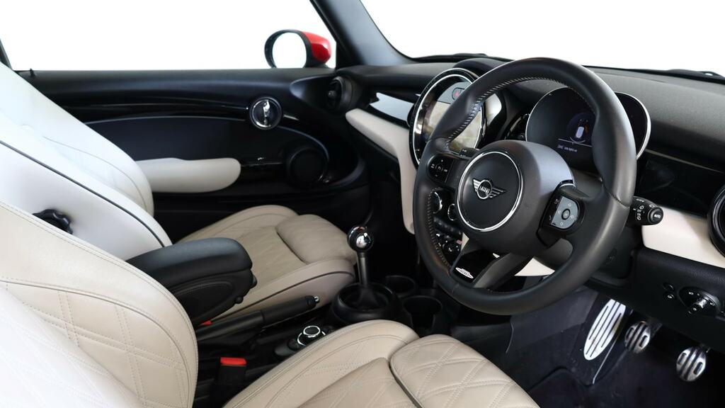 Mini Hatch 2.0 John Cooper Works Premium Green #6