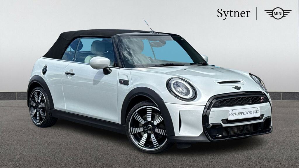 Mini Convertible 2.0 Cooper S Exclusive Premium White