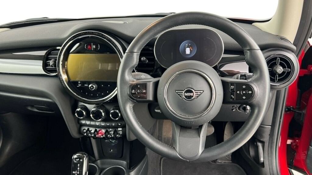 Mini Hatch 1.5 Cooper Classic Premium BD23XFA Red #5
