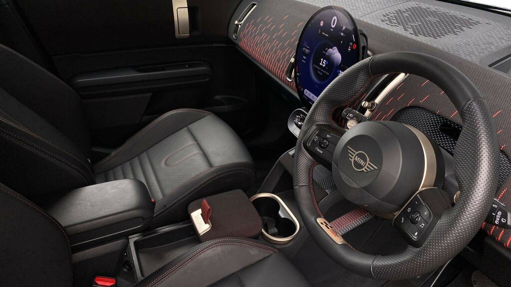 Mini Countryman 1.5 C Sport Level 3 YE74AKU Black #6