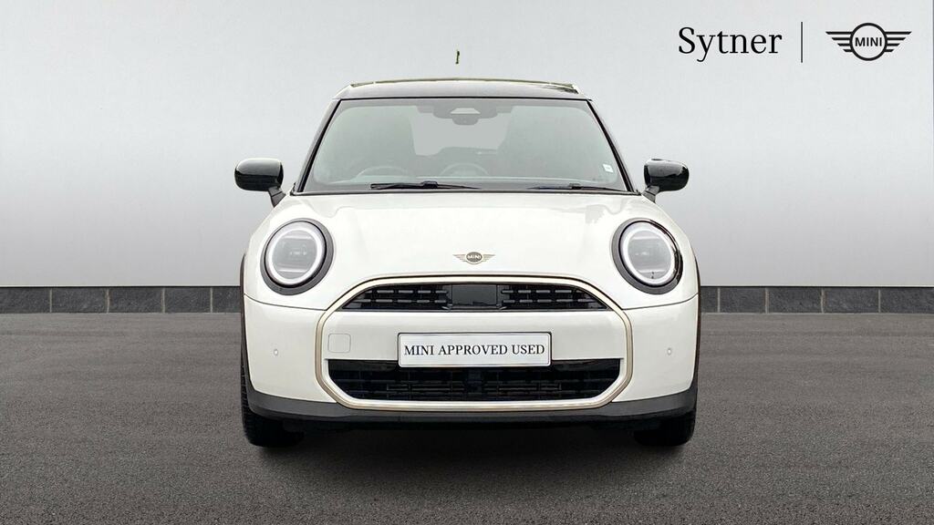 Mini Hatch 1.5 C Exclusive Level 2 YC74WLL White #3