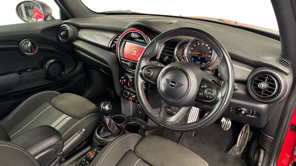 Mini Hatch 1.5 Cooper Sport II Comfort Pack BL19VMW Red #6