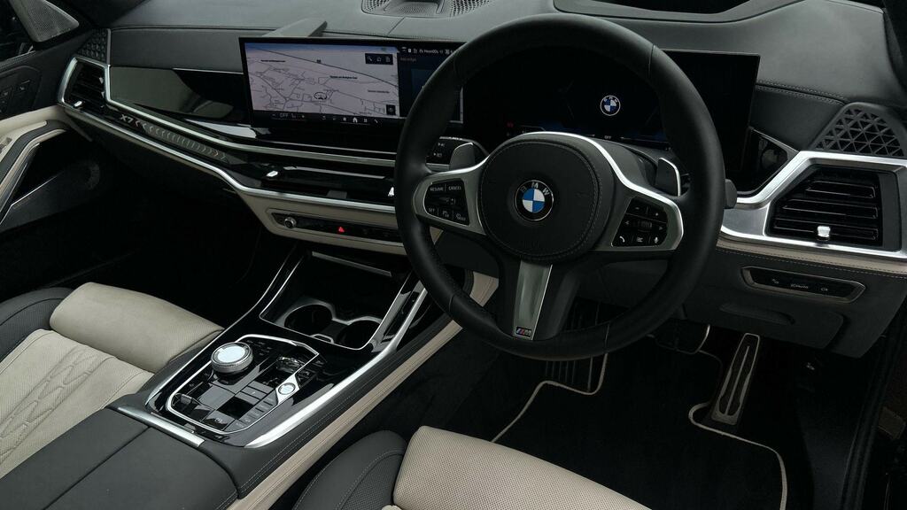 BMW X7 Xdrive40d Mht M Sport Step VA73PLV Black #6