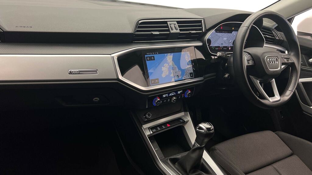Audi Q3 35 Tfsi Sport RJ72ZKP White #2