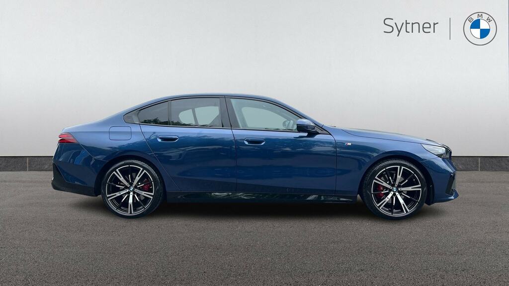 BMW 5 Series 520I M Sport Pro YA25UKN Blue #3