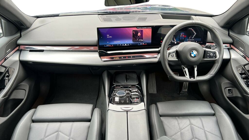 BMW 5 Series 520I M Sport Pro YA25UKN Blue #4