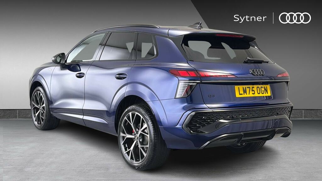 Audi Q3 1.5 Tfsi Edition 1 S Tronic Soundvision LM75OGN Blue #3
