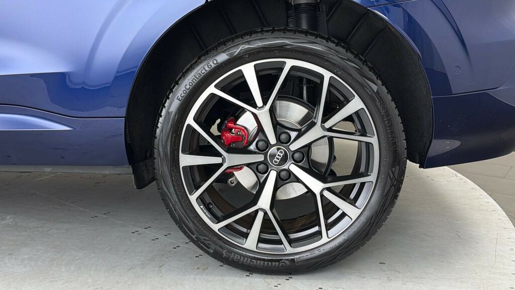 Audi Q3 1.5 Tfsi Edition 1 S Tronic Soundvision LM75OGN Blue #5