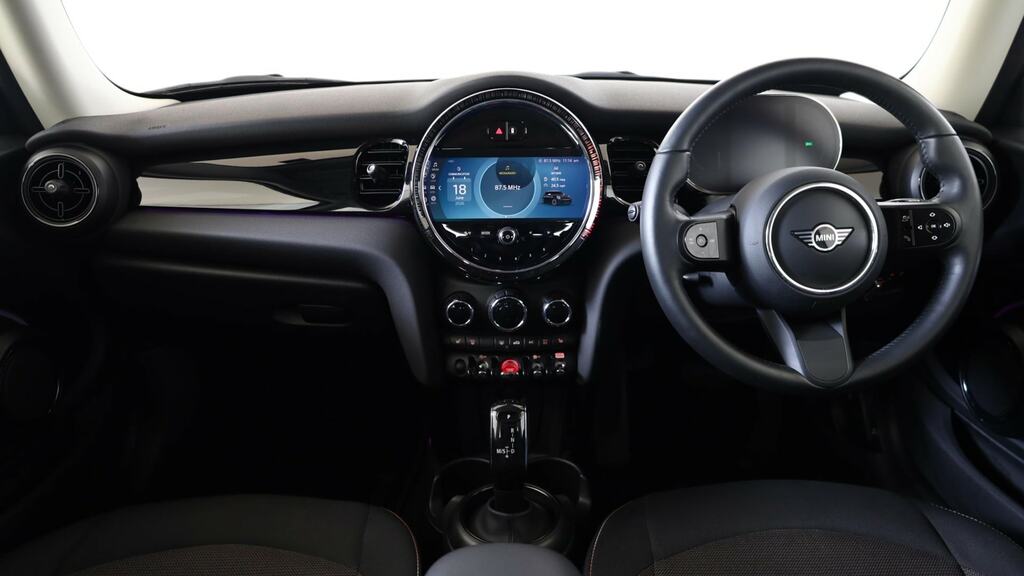 Mini Hatch 1.5 Cooper Classic Premium FE72YYA Blue #4