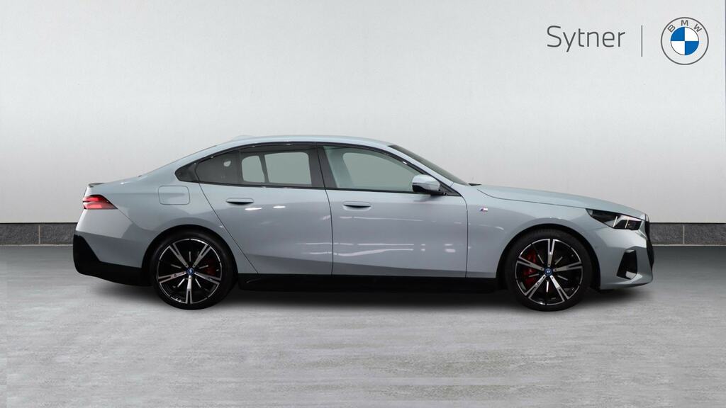 BMW i5 250Kw Edrive40 M Sport Pro 84Kwh WP24DXO Grey #3