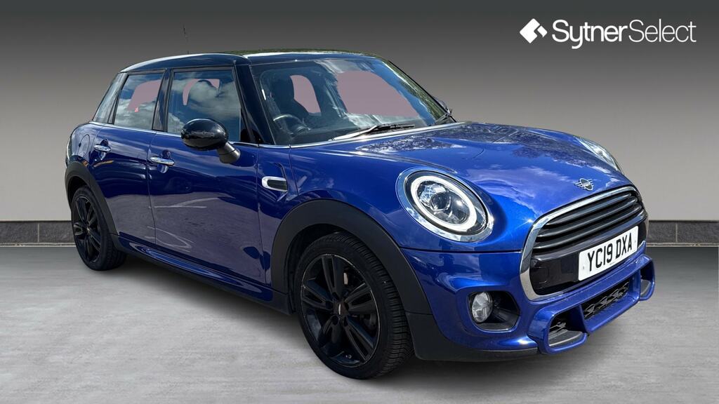 Mini Hatch 1.5 Cooper Sport II YC19DXA Blue