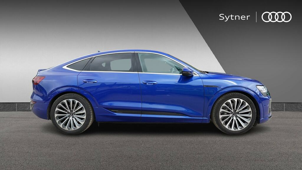 Audi Q8 e tron 250Kw 50 Quattro 95Kwh S Line Blue #4