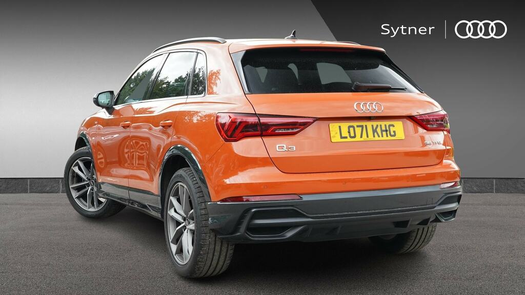 Audi Q3 35 Tfsi Black Edition S Tronic Cs Pack LO71KHG Orange #3