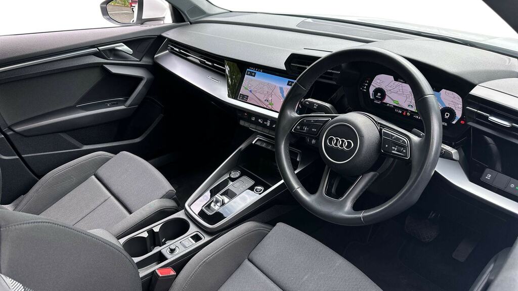 Audi A3 35 Tfsi Sport S Tronic SH73FVC White #3