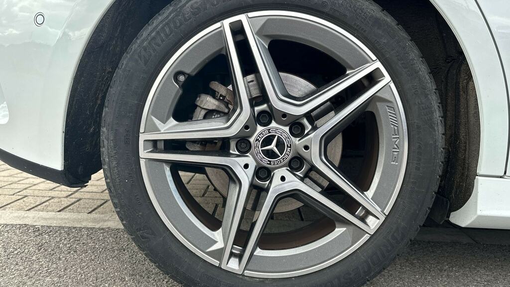 Mercedes-Benz A Class A200 Amg Line Executive WX73UWN White #5